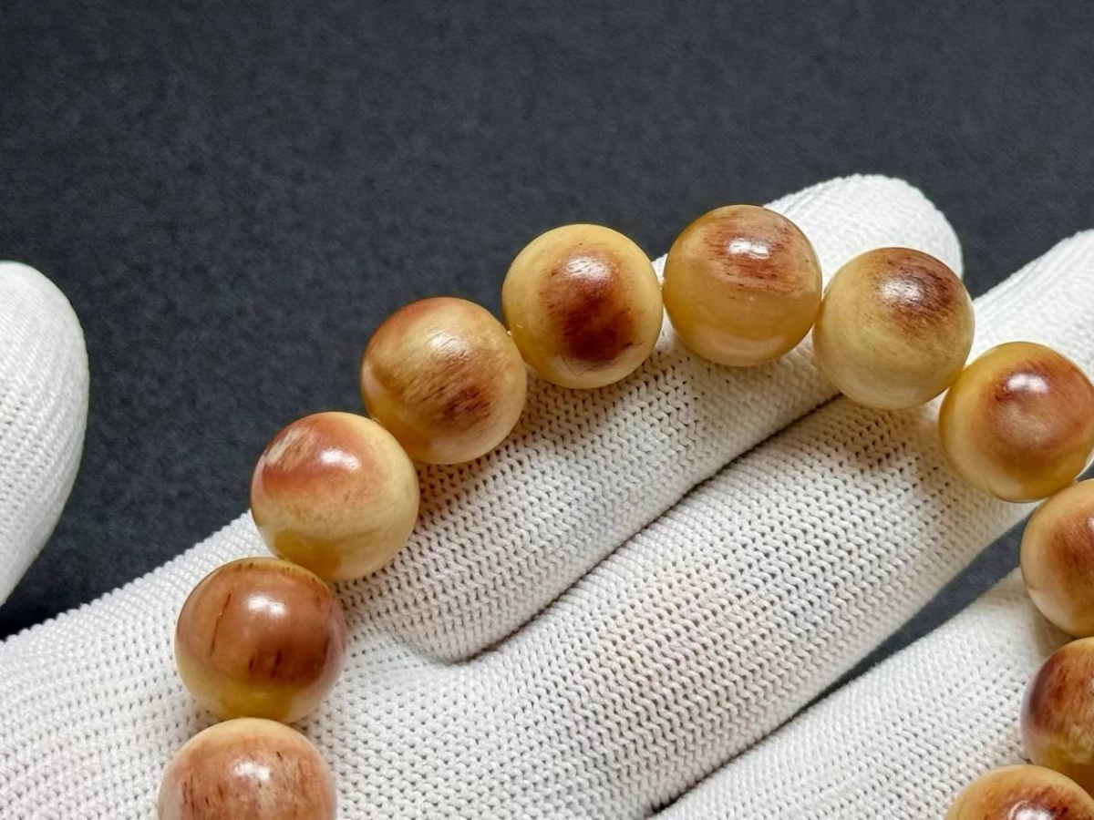 东北满血料虎骨手串
