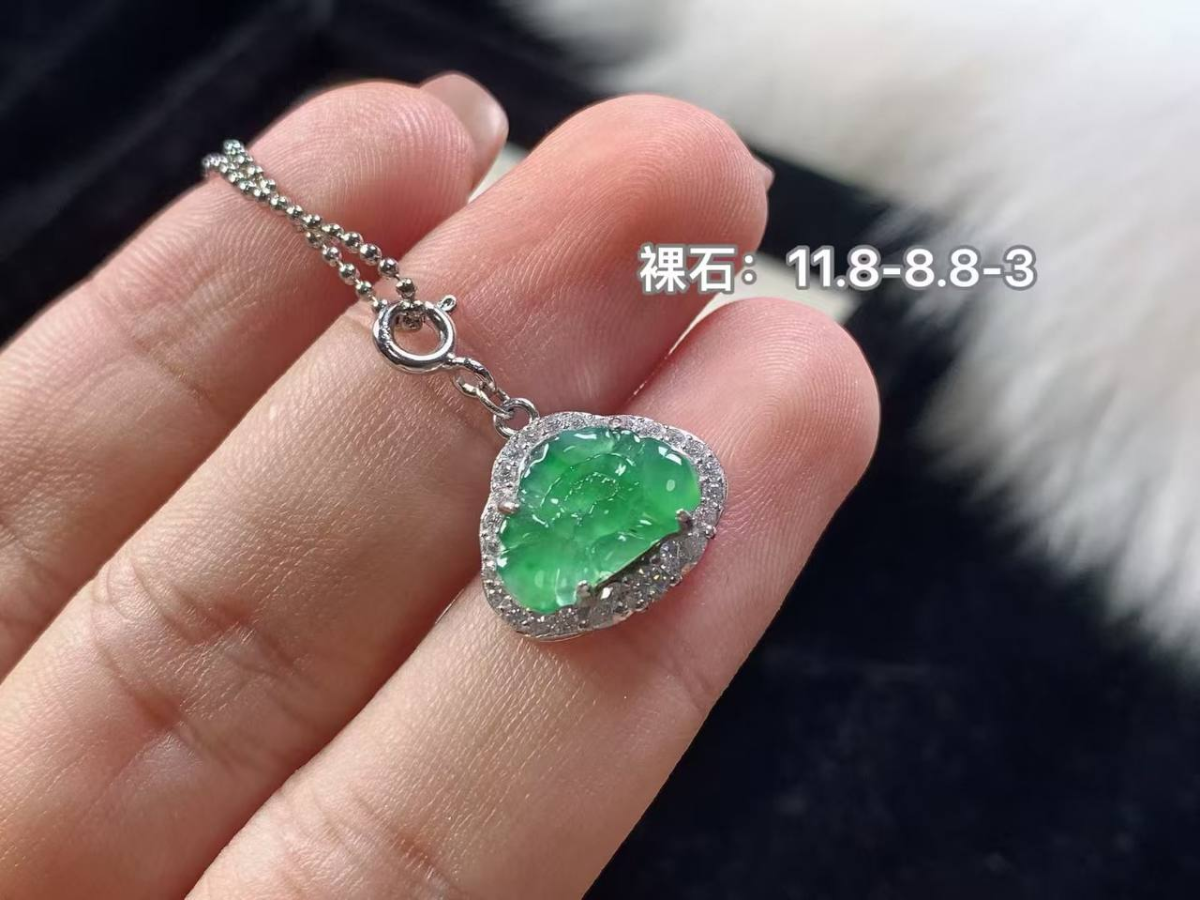 银镶·细润冰绿 莲花 #吊坠
