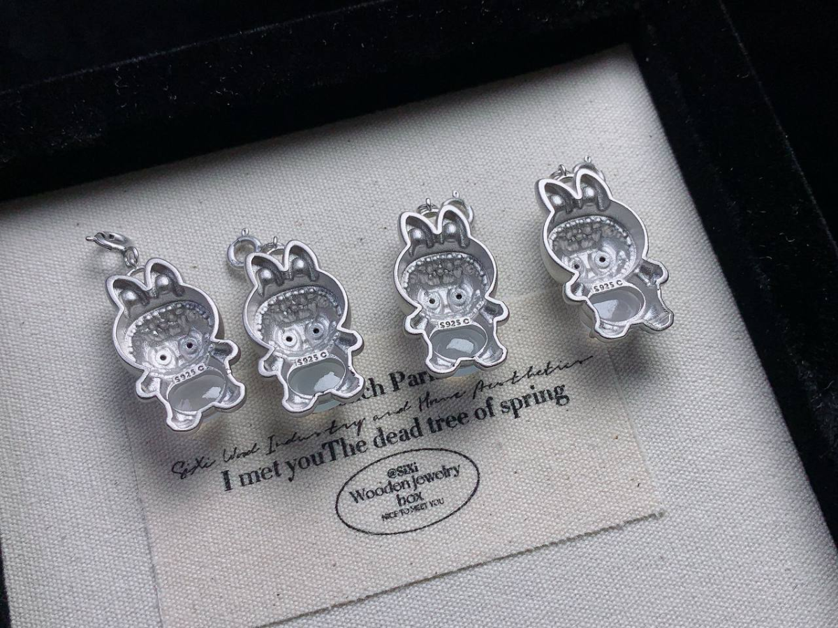 白冰拉布布