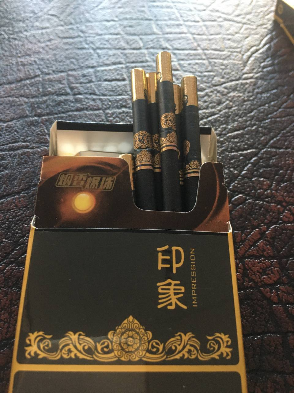 黑金刚 #印象