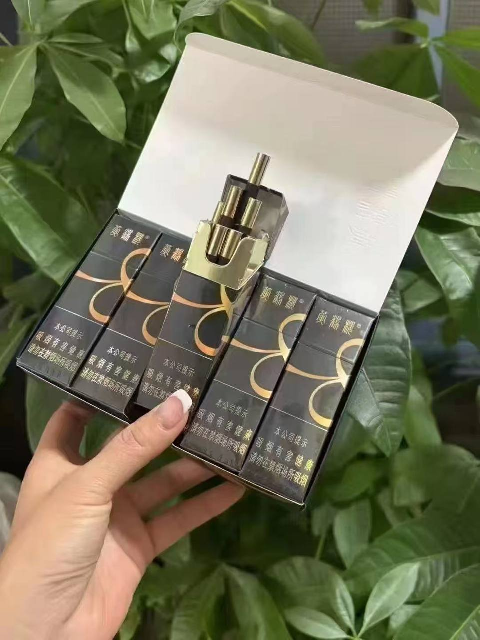 口红8度冰咖 #黄鹤楼